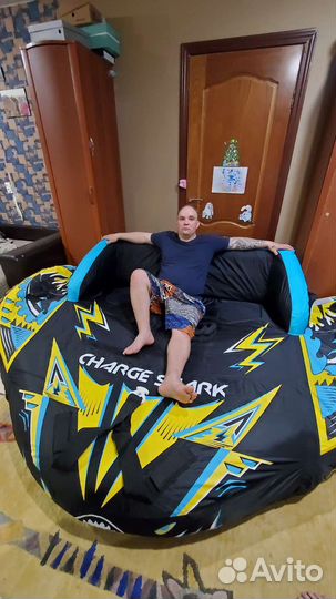 Огромный водный летающий тюбинг для 3ех человек