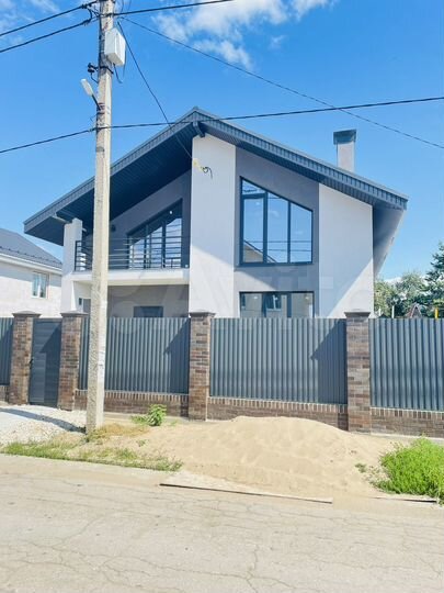 Дом 155 м² на участке 5 сот.