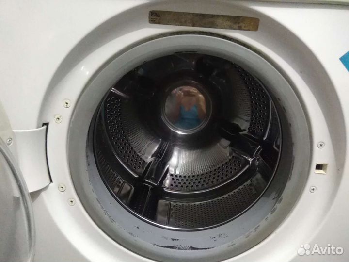 Классная стиральная машина. Италия