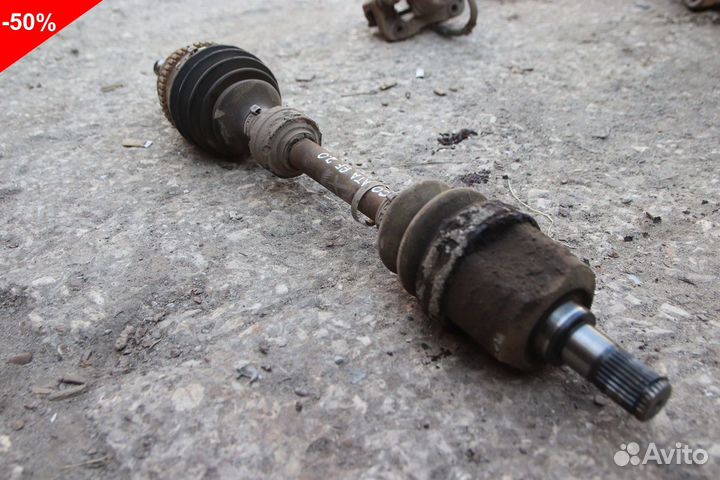 Привод левый на Хендай Соната EF