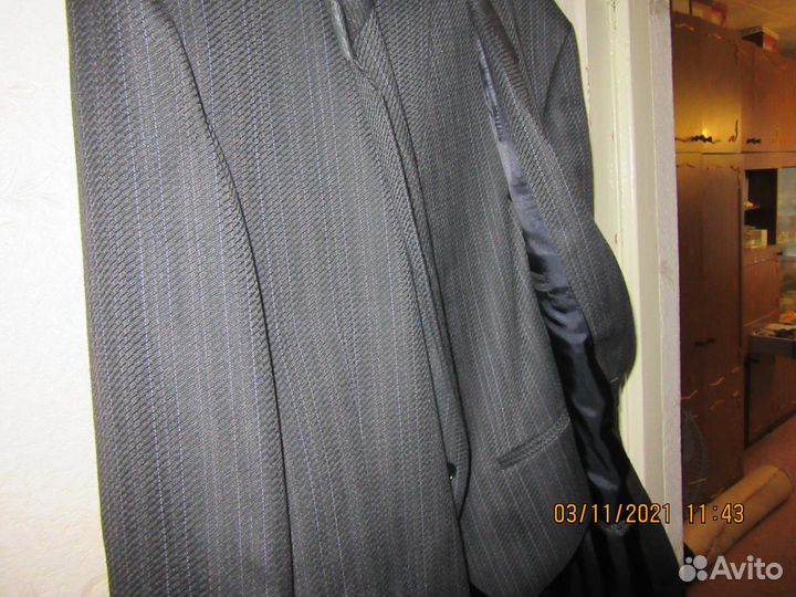 Продам мужской костюм (тройка) пр-во чсср