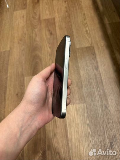 iPhone 15 Pro, 128 ГБ