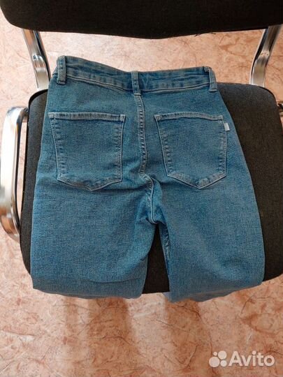 Джинсы женские bershka 34