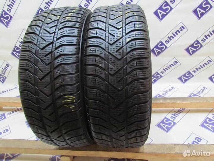 Pirelli Winter 210 SnowControl Serie III 195/55 R16 92N