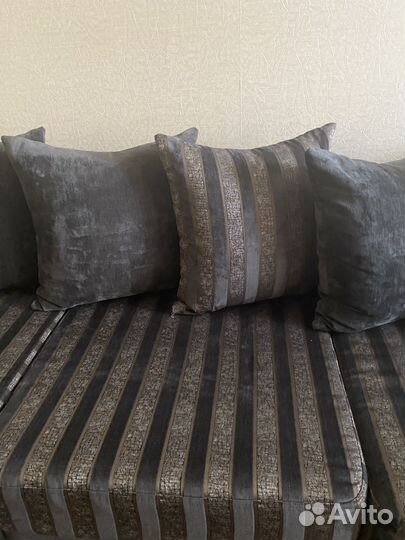 Диван угловой