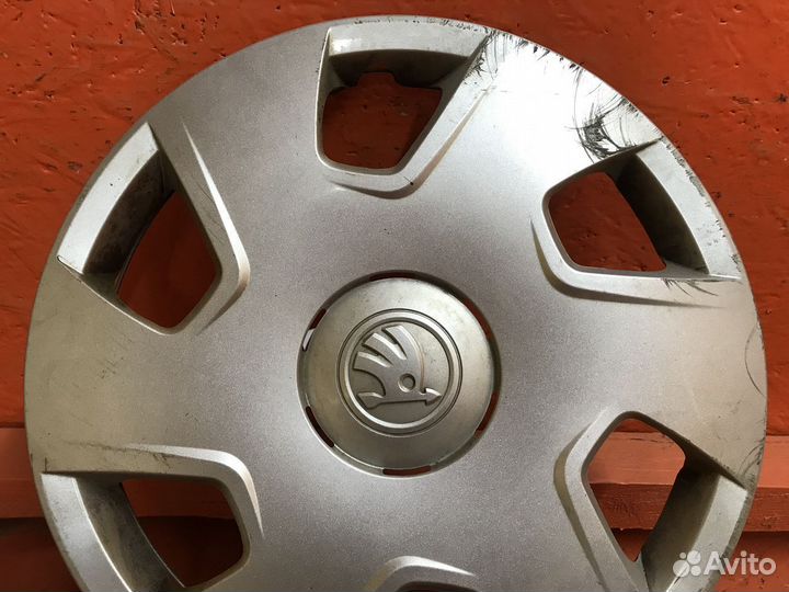 1 шт. Колпаки Skoda 15 диаметр