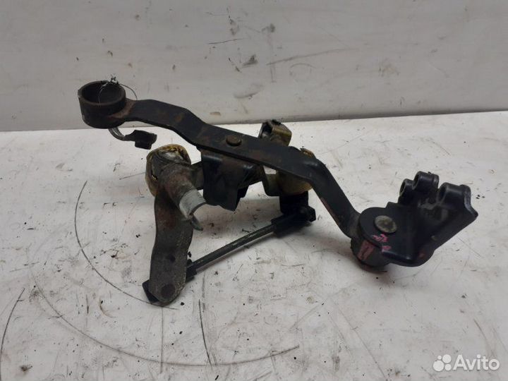 Механизм выбора передач Opel Vectra B 1995-1999