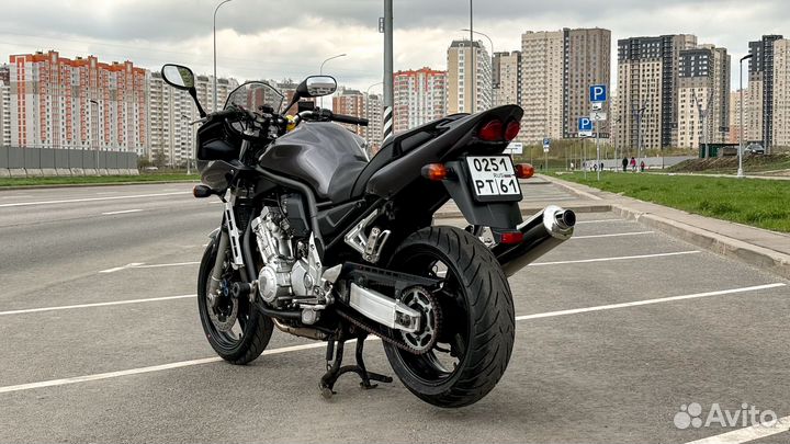 Yamaha FZS 1000 Fazer