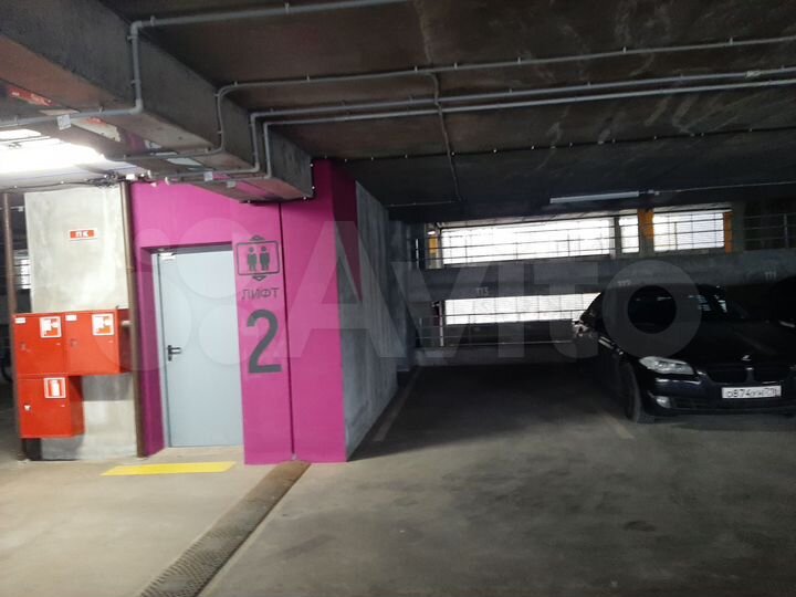 Машиноместо, 13 м²