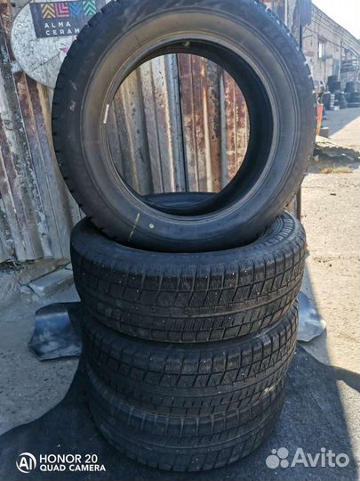 Bridgestone Blizzak W960 4/60 R17 21D