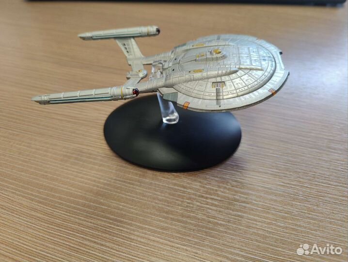 Коллекционная модель NX-01 Enterprise (Star Trek)
