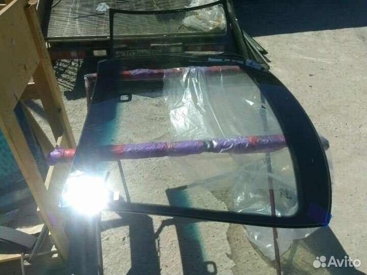 Лобовое стекло на Skoda Octavia 2004-2011A5