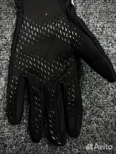 Мужские перчатки Nike