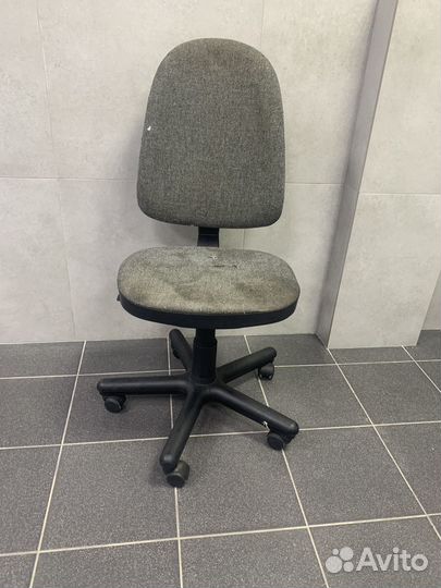 Компьютерное кресло