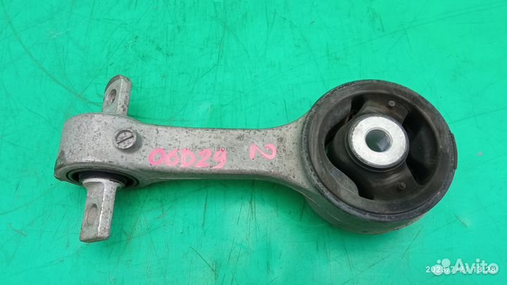 Подушка двигателя задняя для Honda Civic 5D