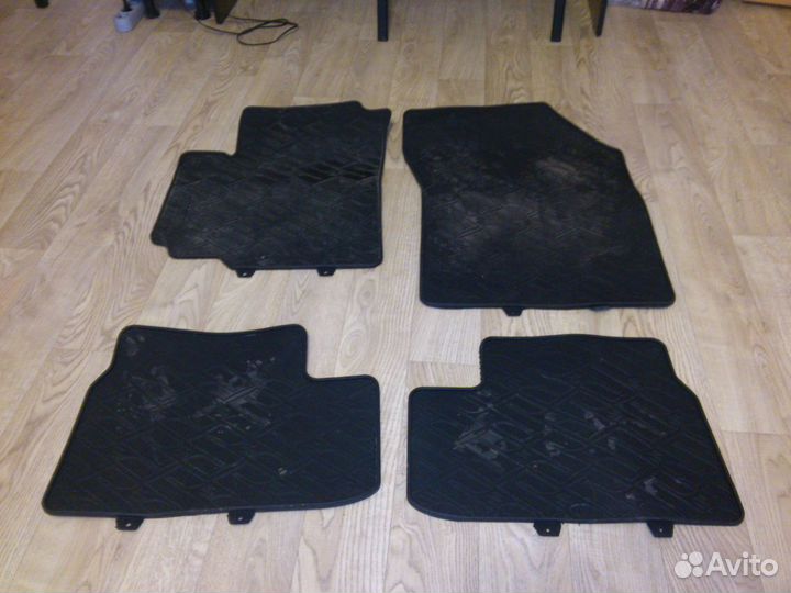 Резиновые коврики для Suzuki Splash