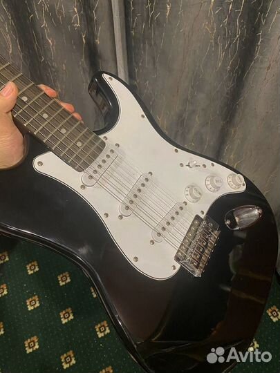 Электрогитара stratocaster