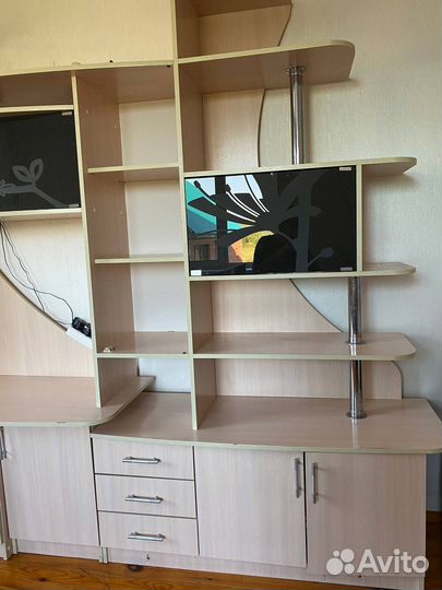 Стенка горка в гостиную