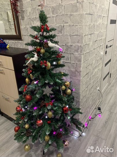 Елка искусственная