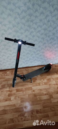 Электросамокат hoverbot