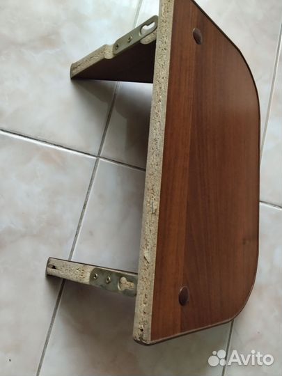 Полочка настенная деревянная