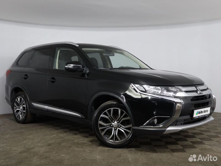 Mitsubishi Outlander 2.0 CVT, 2018, 153 921 км