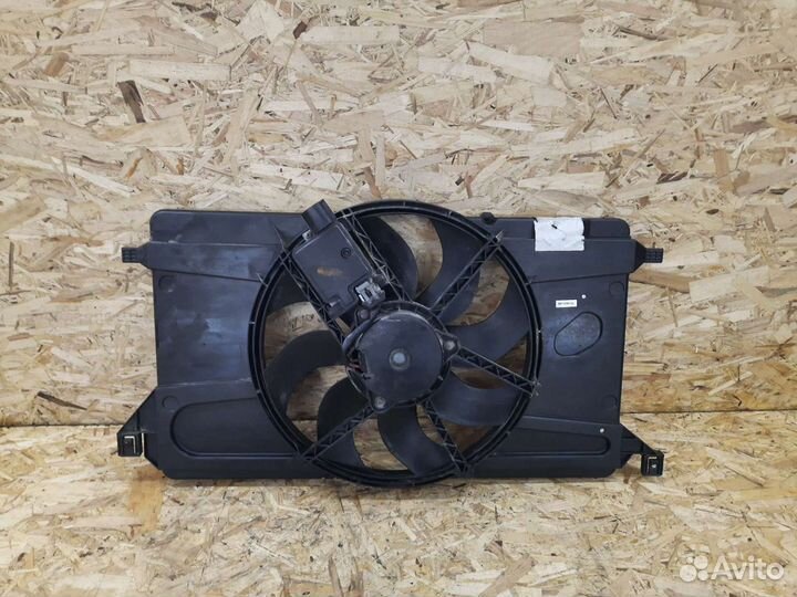 Диффузор вентиляторов в сборе Ford focus 2 Mazda 3