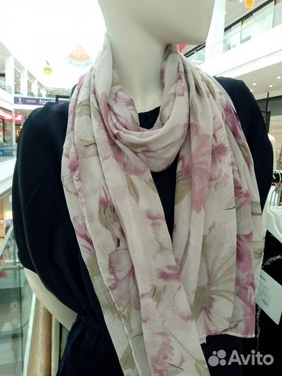 Шарф женский Monari