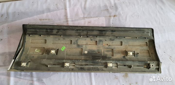 Volkswagen Touareg Молдинг Двери задней правой