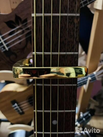 Акустическая Гитара + Каподастр (Ель)
