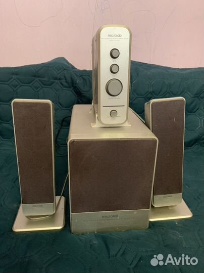 Колонки Microlab с сабвуфером