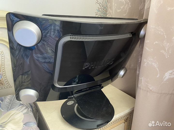 Монитор для компьютера philips