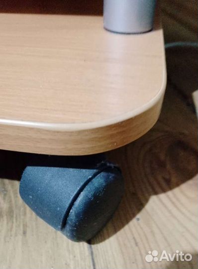 Компьютерный стол с надстройкой бу