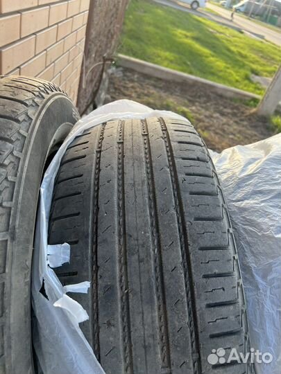 Nokian Tyres Hakka Blue SUV 225/60 R17
