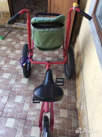 Велосипед с детским креслом