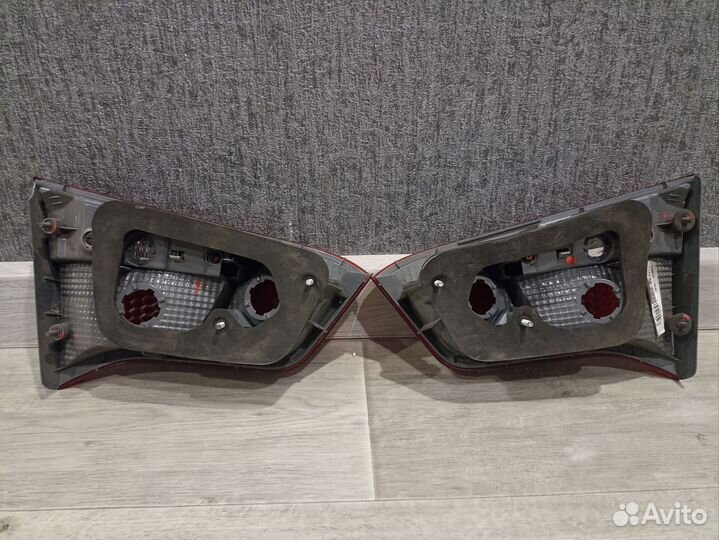 Задний внутренний фонарь Киа Рио 3