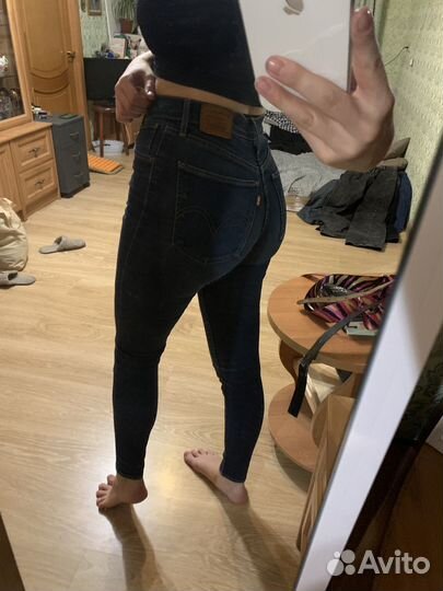 Джинсы женские levis