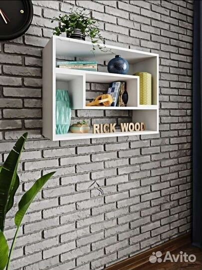 Полка под телевизор настенная