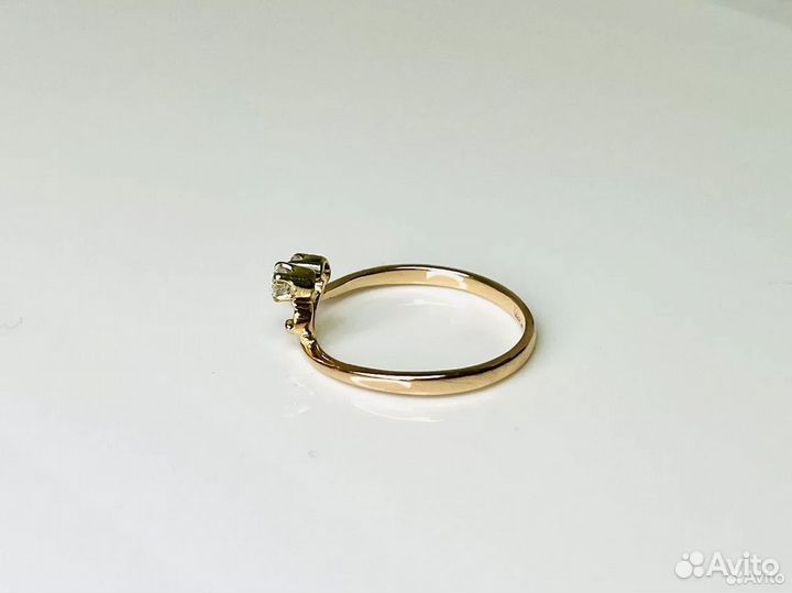 Кольцо золотое с/к 585* 17 р-р (юш21)