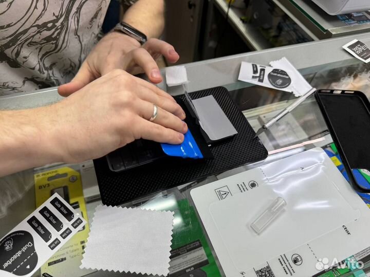 Защитная плёнка на любой смартфон или смарт-часы