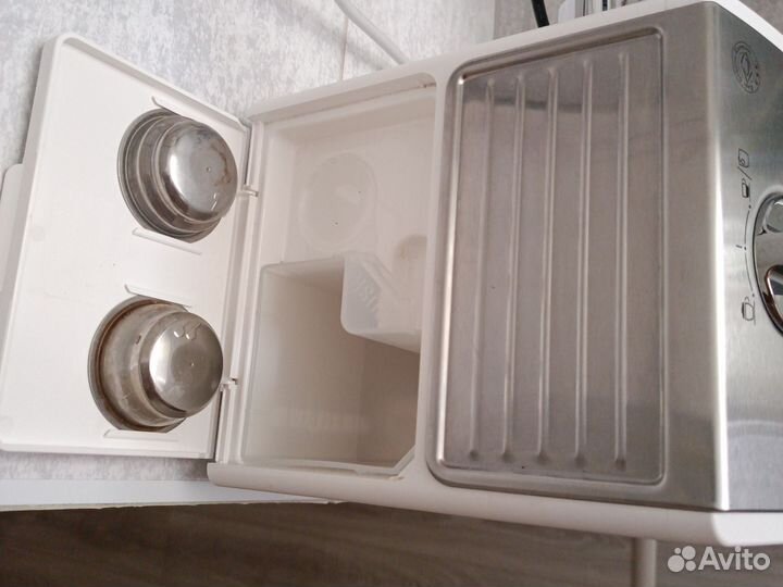 Кофемашина delonghi рожковая