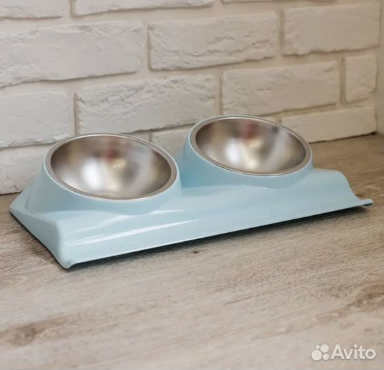 Новая миска для животных двойная