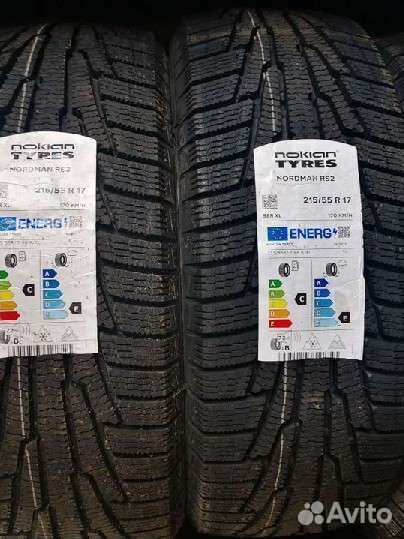 Pirelli Powergy 215/55 R17 98