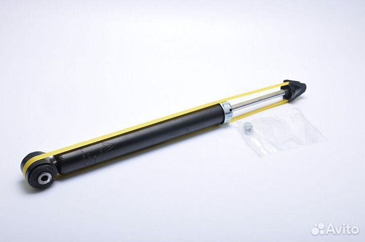 Амортизатор задний Audi A6 до 05 г. Superb Passat