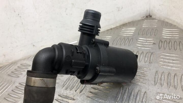 Насос антифриза дополнительный BMW X5 E70 рест