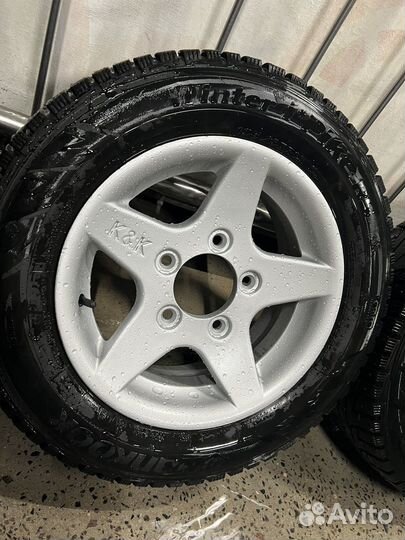 Литые диски р 15 5 139,7 нива УАЗ с зимней резиной