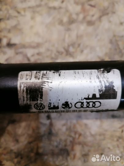 Привод передний левый Audi A4 B6 1.8T AMB