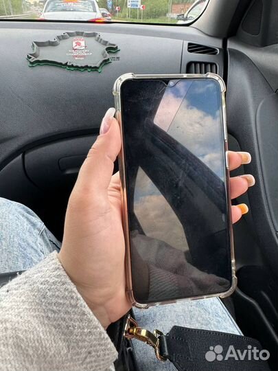Samsung Galaxy A10, 2/32 ГБ