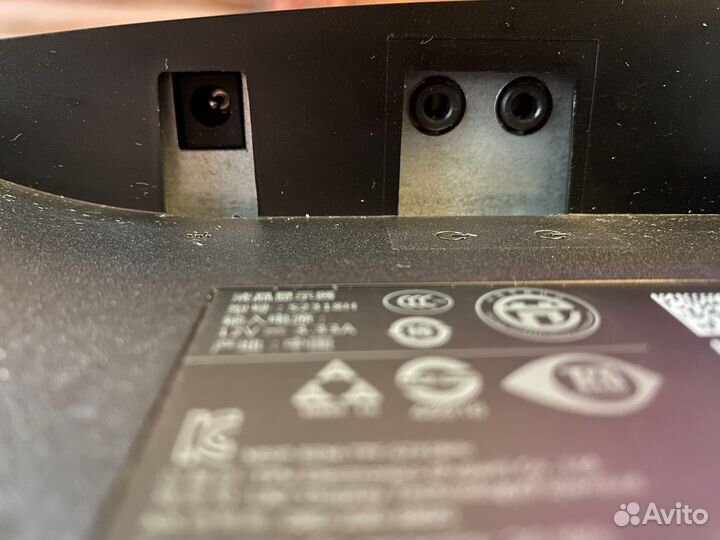 Монитор dell 23