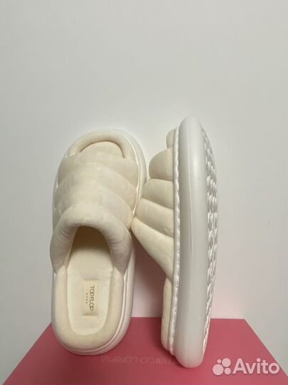Женские домашние тапочки новые